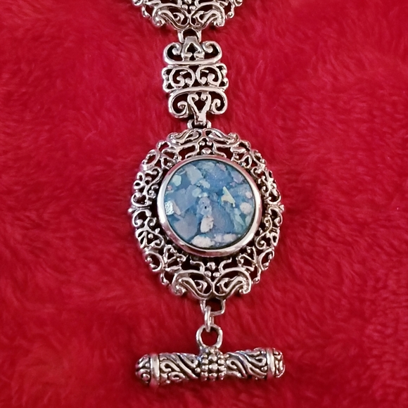 ORNATE ROMAN GLASS TOGGLE BRACELET - Picture 3 of 8